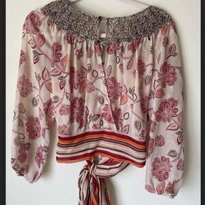 BCBG Max Azria super cute 100% silk top xs